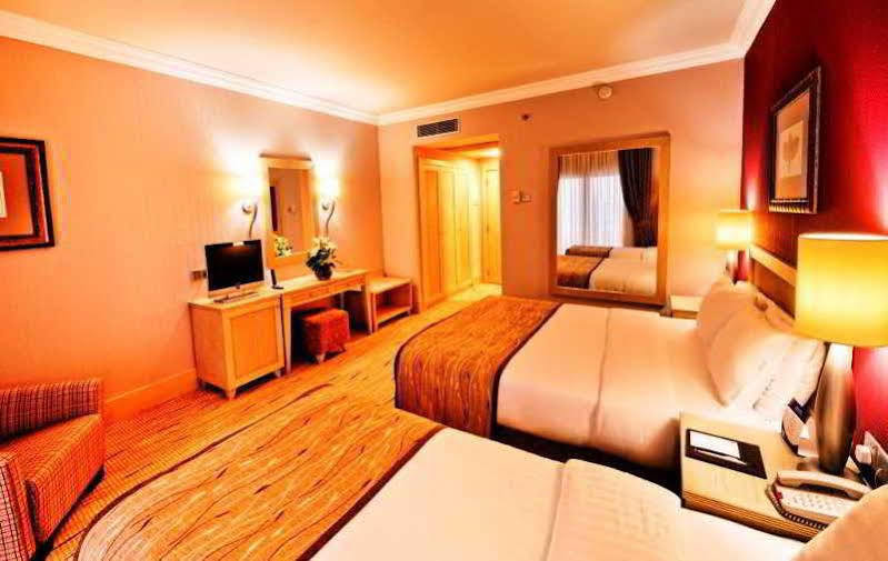 Mercure Cyprus Casino Hotels & Wellness Resort Agios Epiktitos Exterior photo
